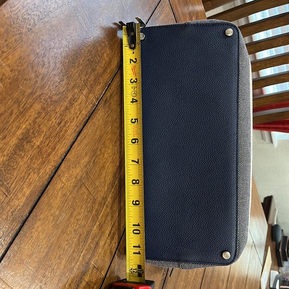 Kate Spade Handbag. Blue and off white stripe, excellent condition! - Picture 3 of 14